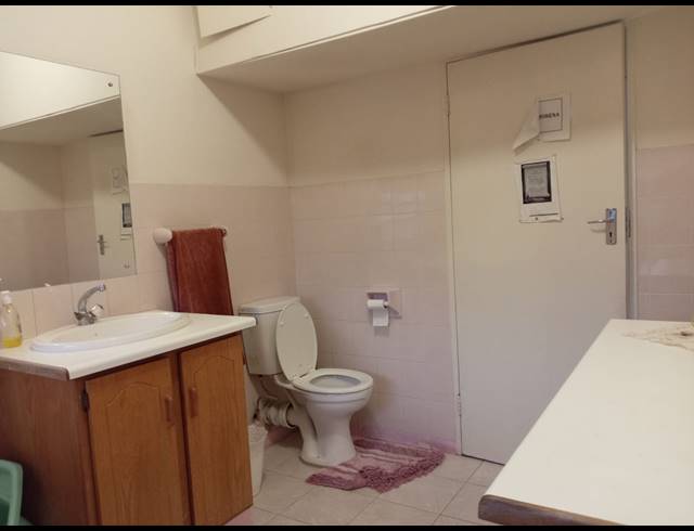 2 BEDROOM FLAT FOR SALE IN VANDERBIJLPARK CE 3